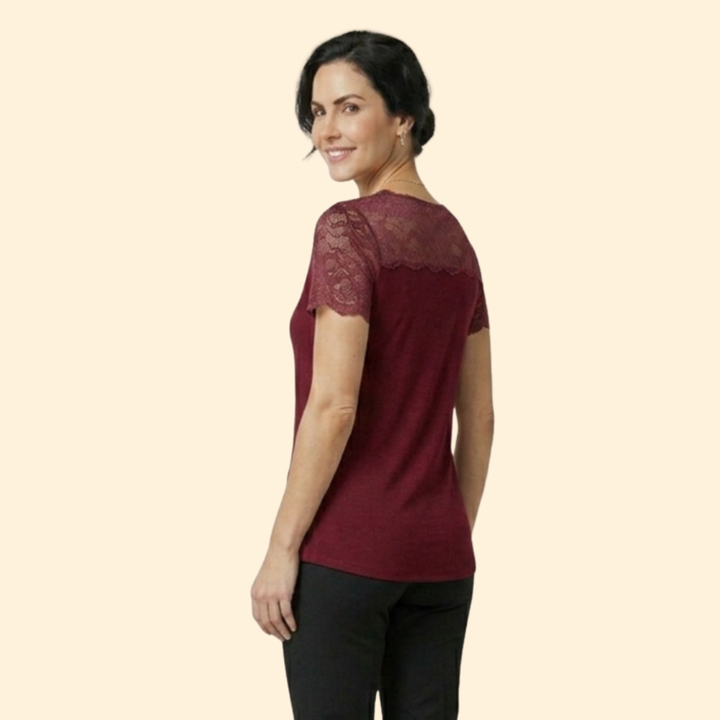Women's Lace Crop Chic