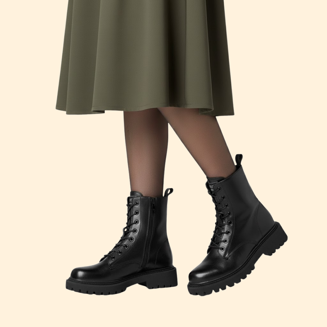 Women's Lace-up Boots