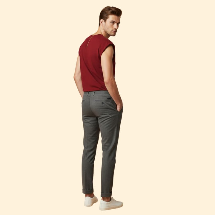 Men's Fitted Sleeveless Tee