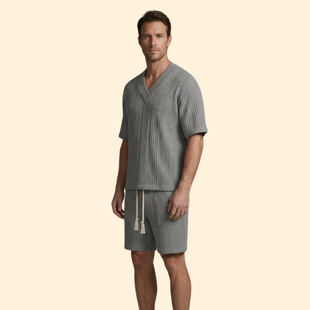 Men’s Knit V-Neck Set
