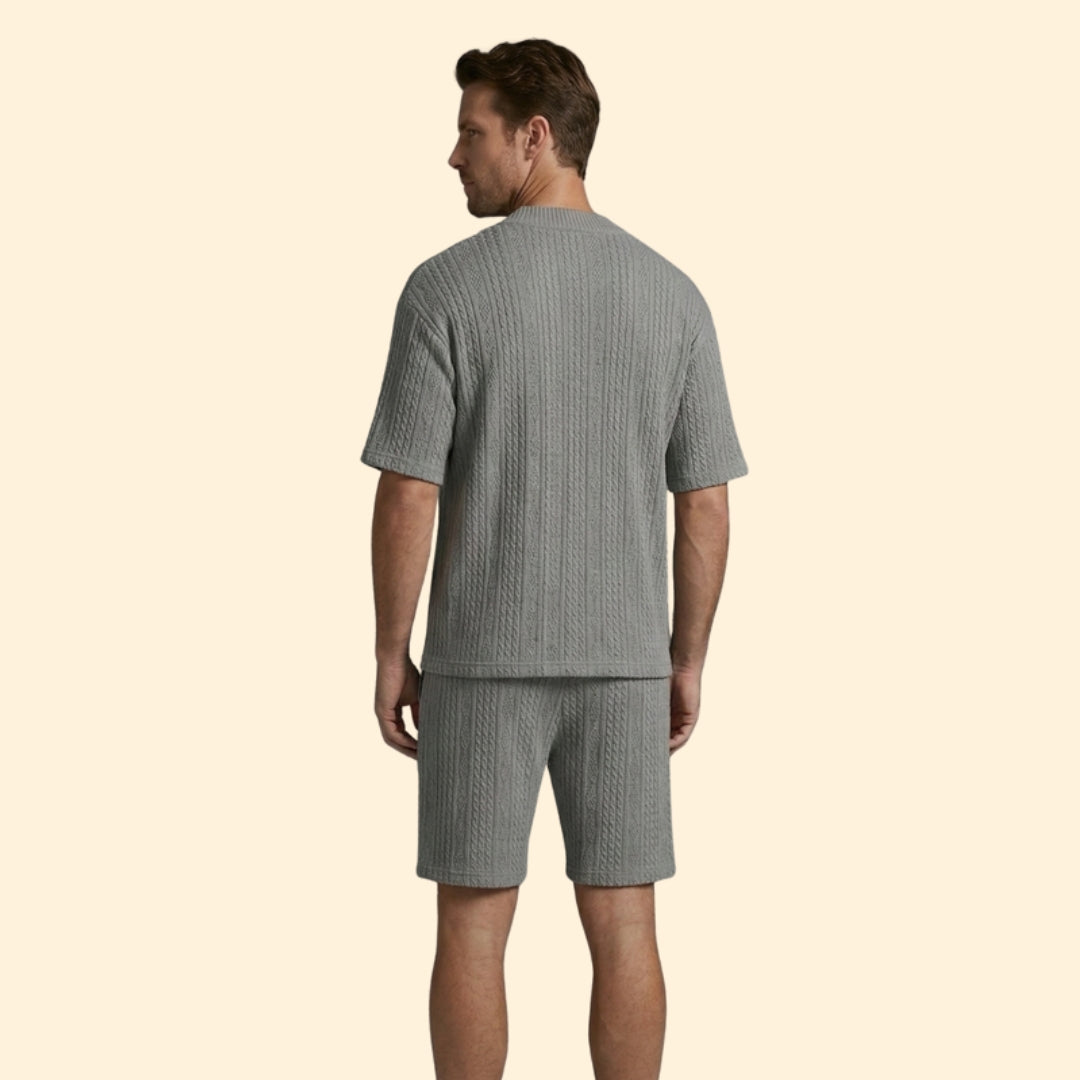 Men’s Knit V-Neck Set