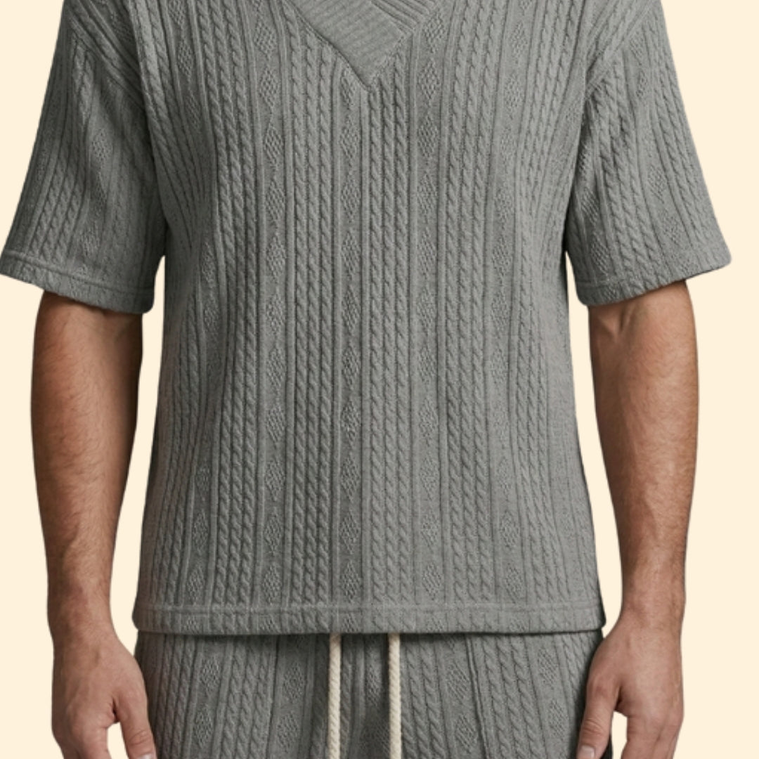 Men’s Knit V-Neck Set