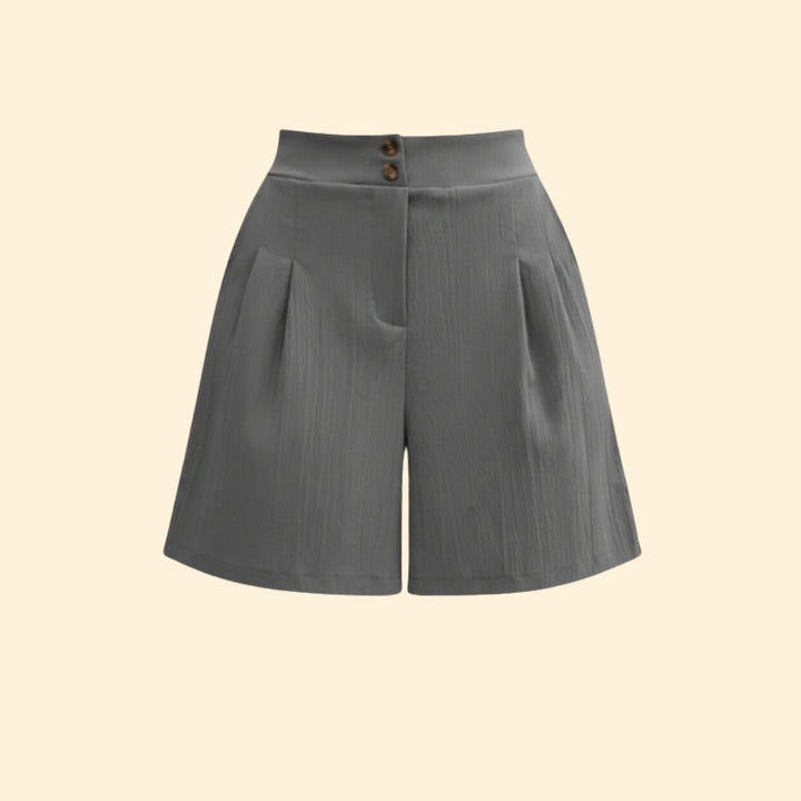 Women's Buttoned Pleated Shorts