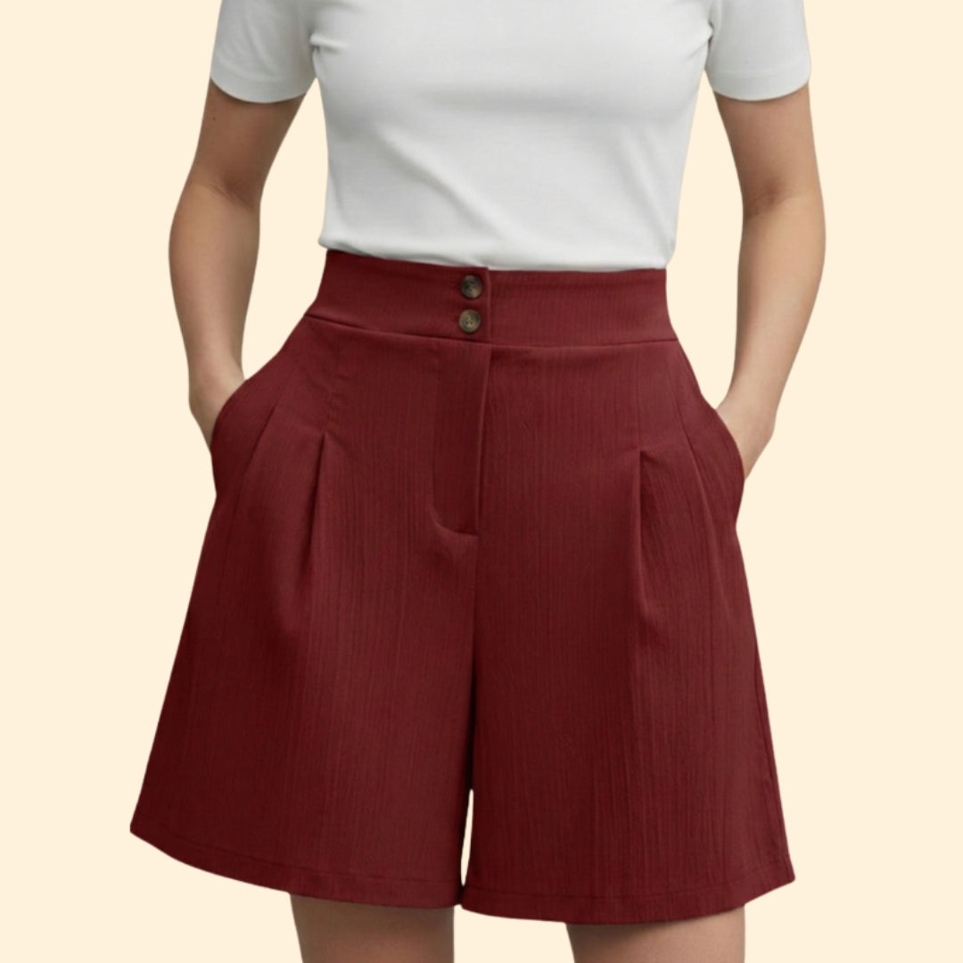 Women's Buttoned Pleated Shorts