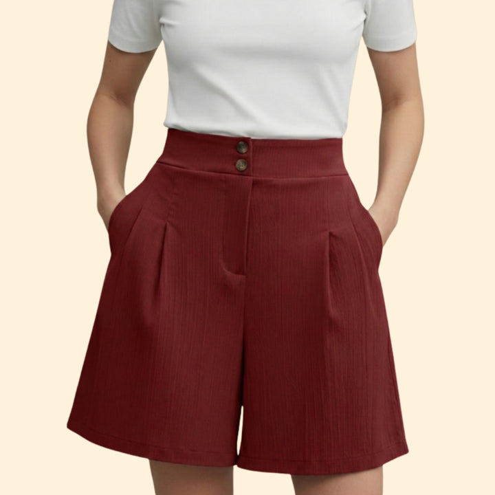 Women's Buttoned Pleated Shorts
