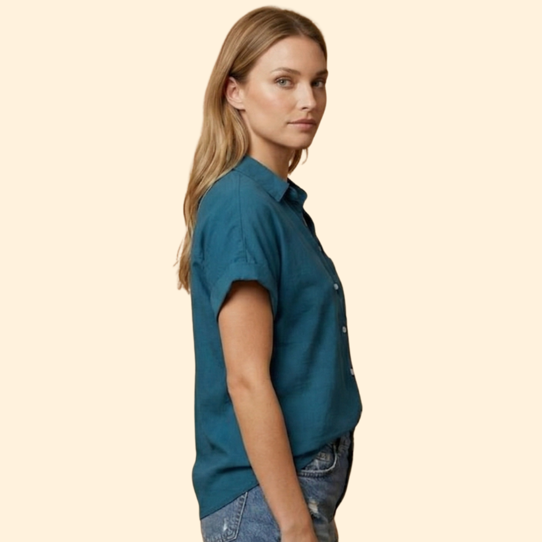 Women's Buttoned Shirt
