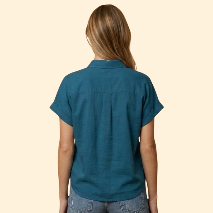 Women's Buttoned Shirt