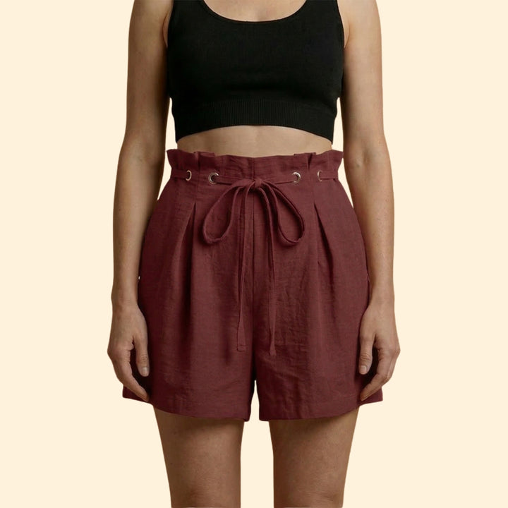 Women's Chic Grommet Shorts