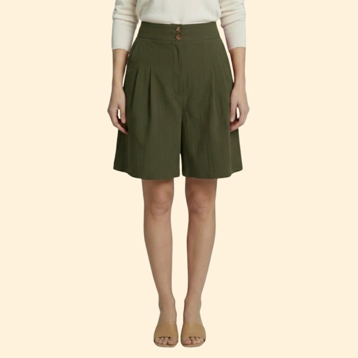 Women's Chic Pleated Shorts
