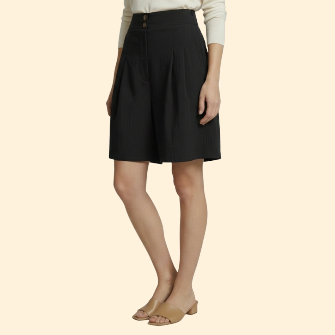 Women's Chic Pleated Shorts