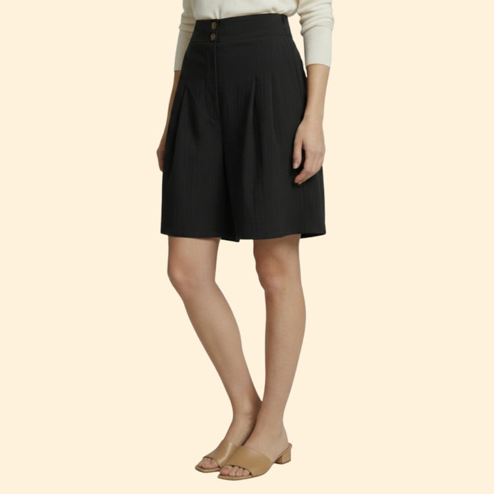 Women's Chic Pleated Shorts