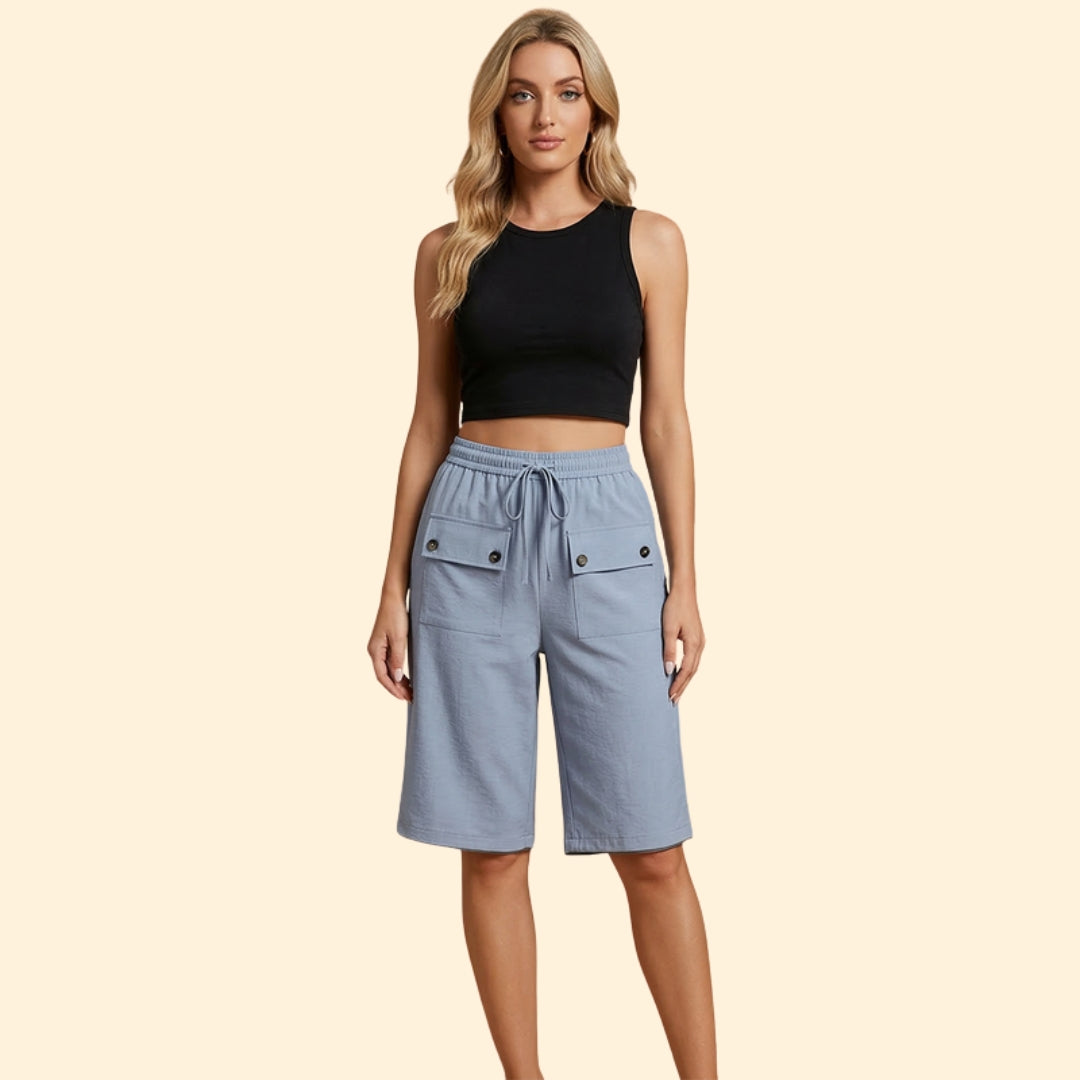 Women's Chic Pocketed Shorts