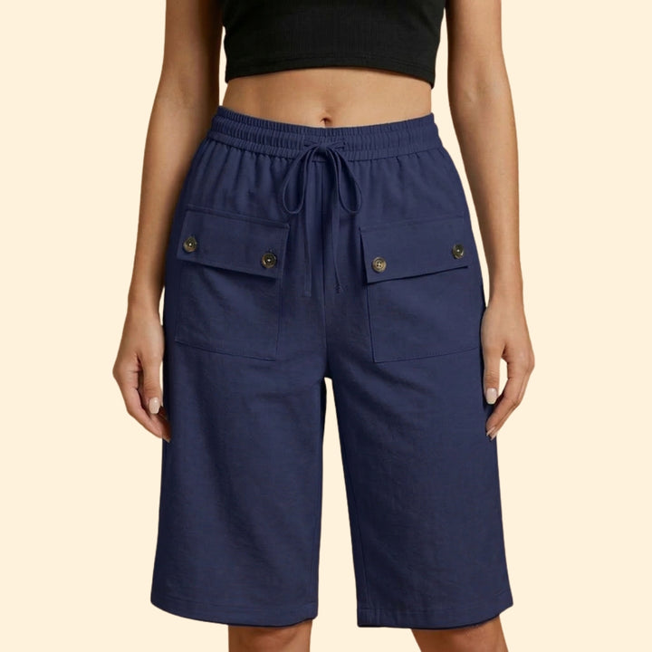 Women's Chic Pocketed Shorts