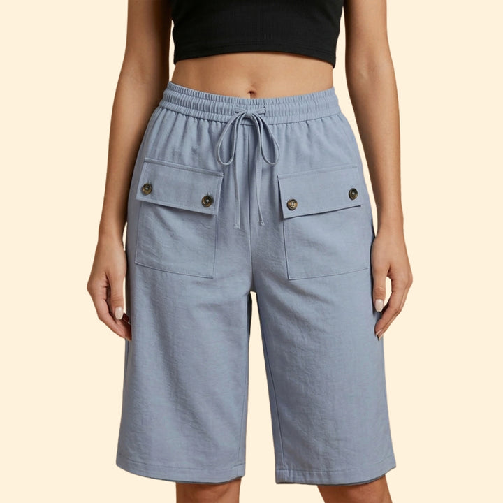 Women's Chic Pocketed Shorts