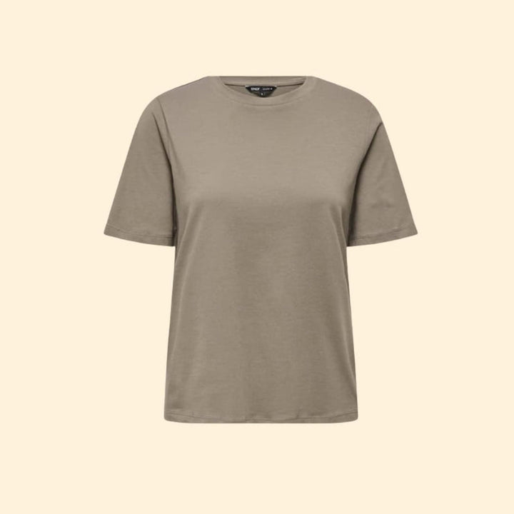 Women's Classic Style T-shirt