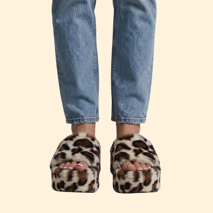 Women's Cushioned Wedge Sandals