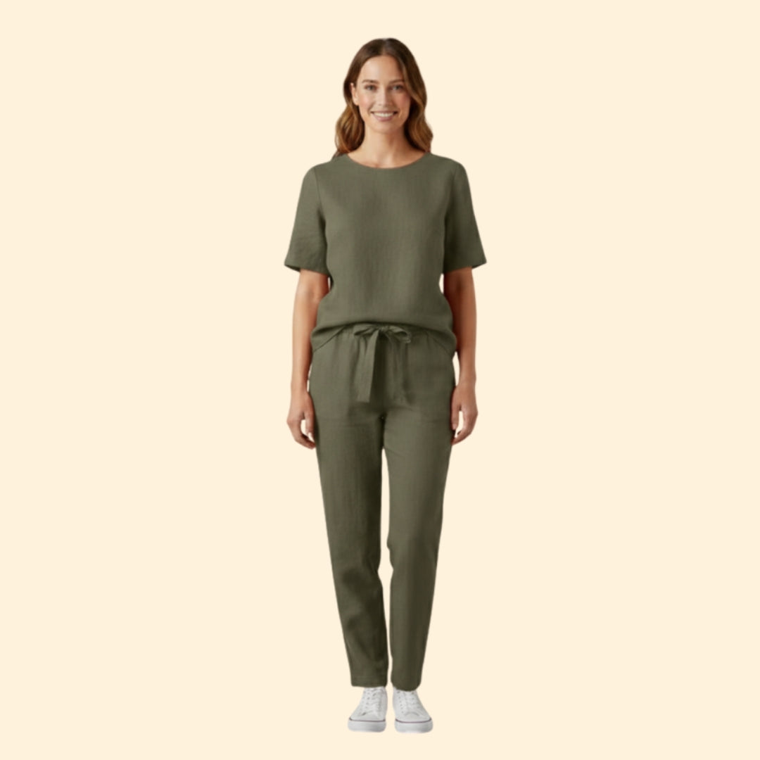 Women’s Effortless Lounge Look
