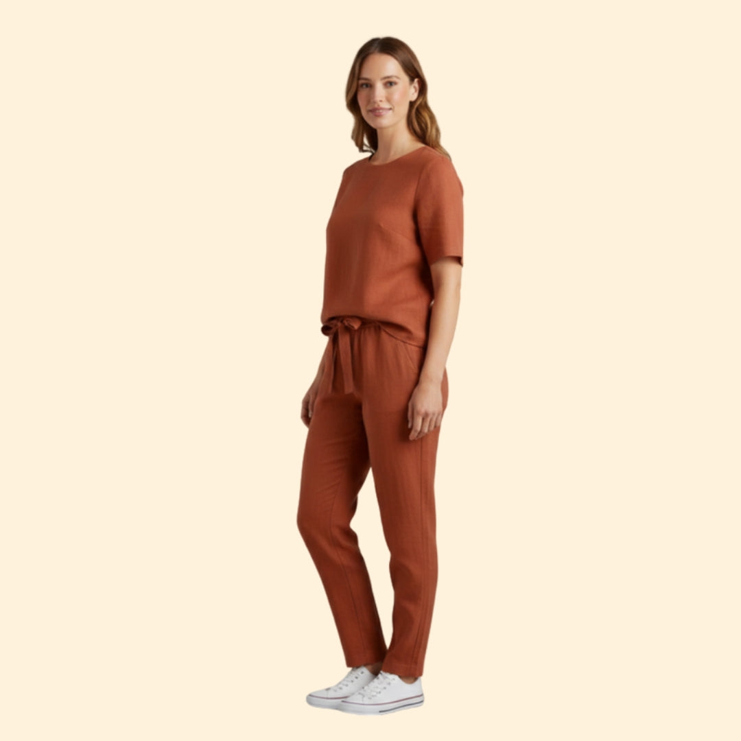 Women’s Effortless Lounge Look