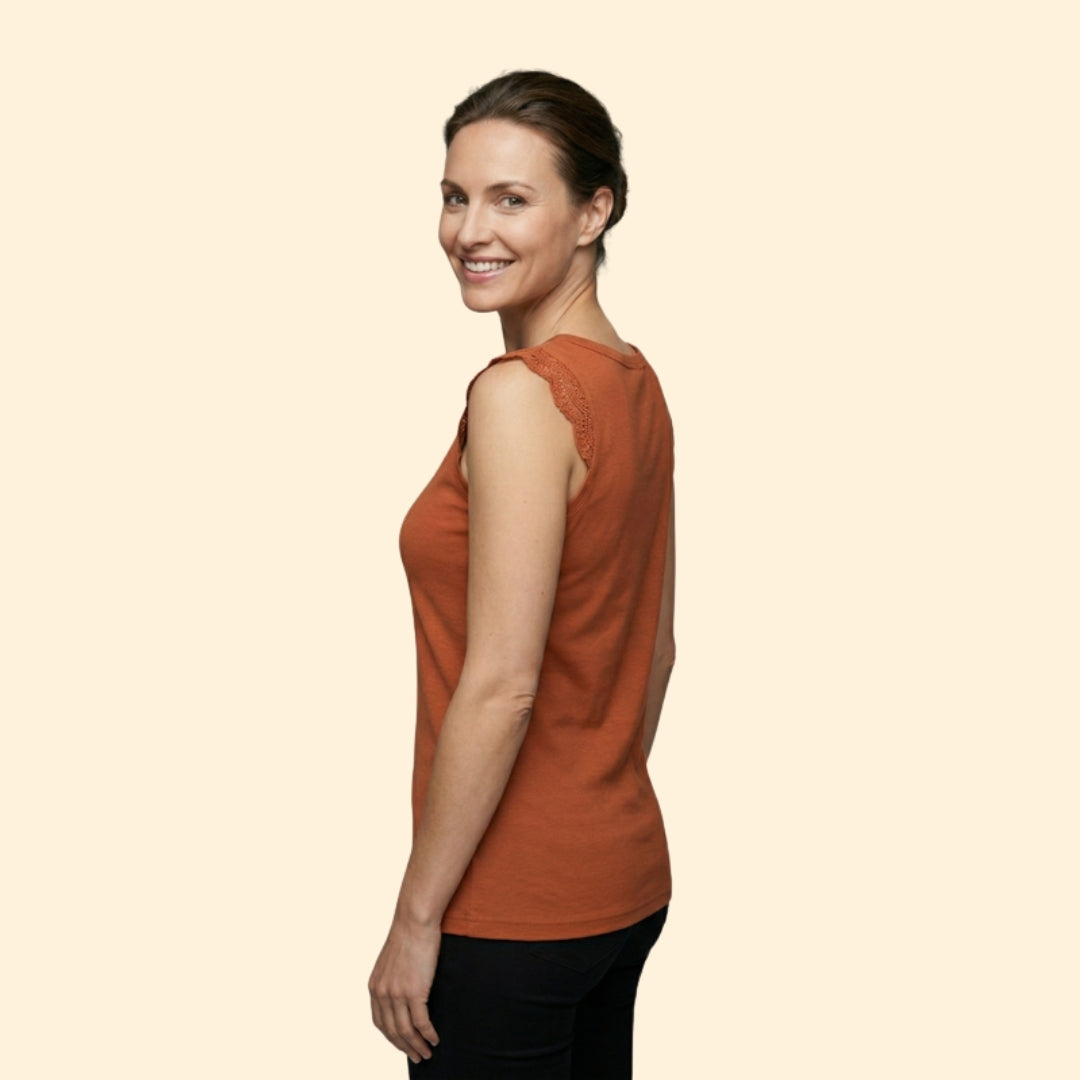 Women’s Elegant Lace Sleeveless Top