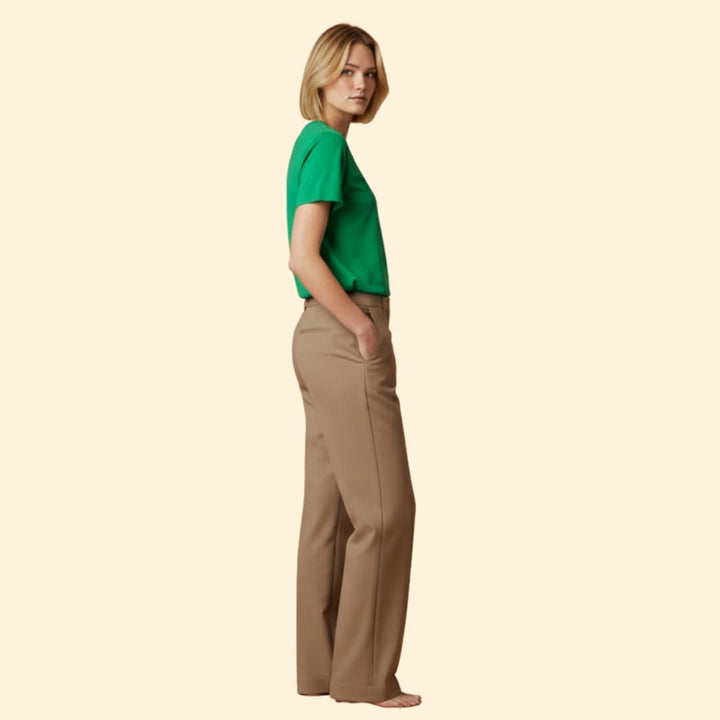 Women's Knotted Front T-Shirt