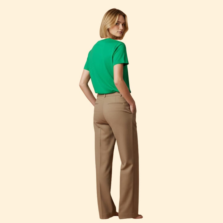 Women's Knotted Front T-Shirt