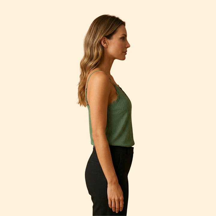 Women's Lace Sleeveless Top