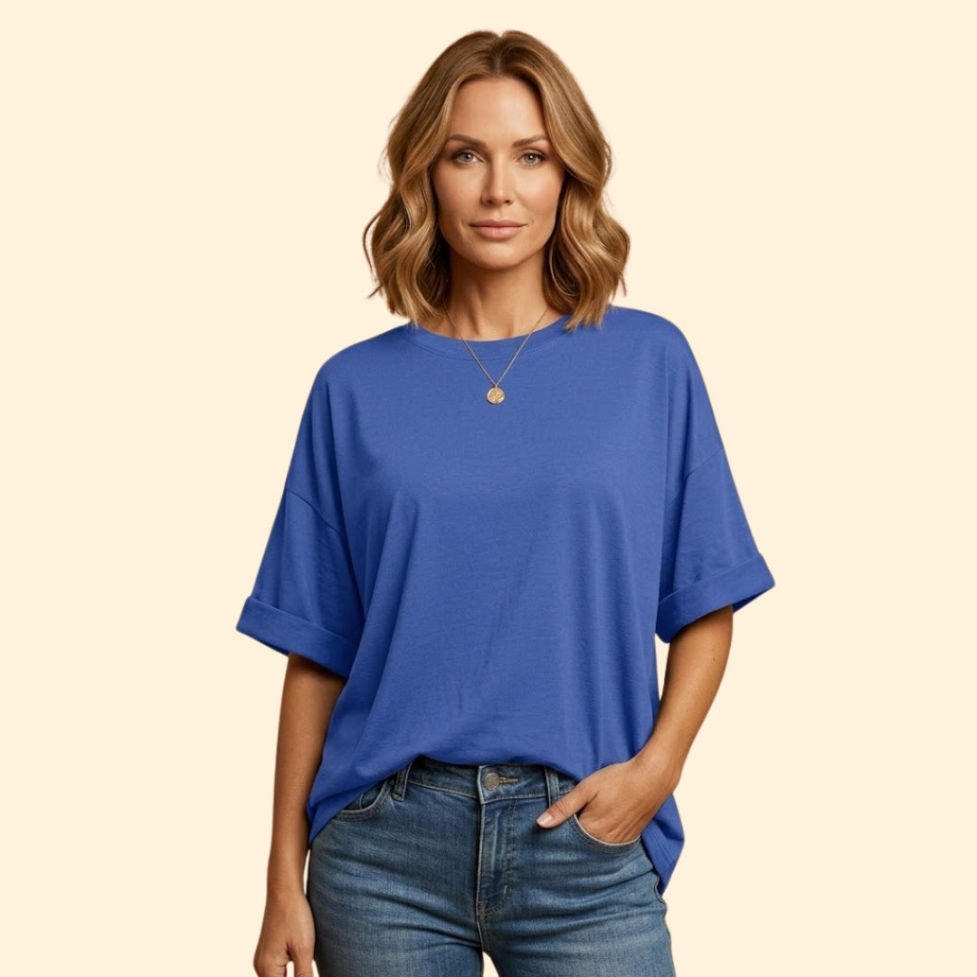 Women's Oversize T-Shirt with Round Neck and Cuffed Sleeves