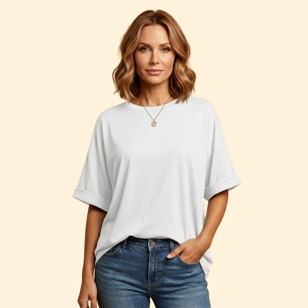 Women's Oversize T-Shirt with Round Neck and Cuffed Sleeves