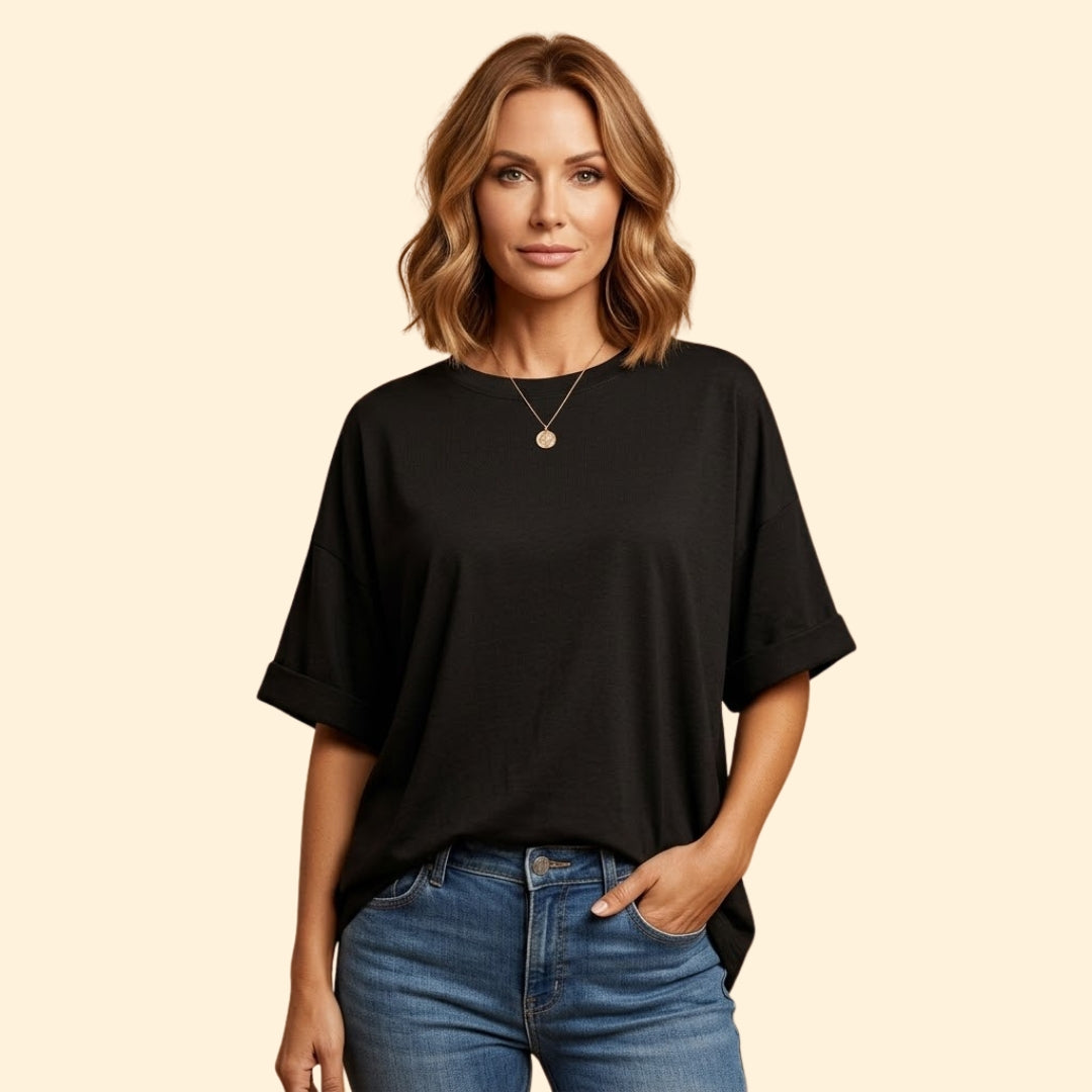 Women's Oversize T-Shirt with Round Neck and Cuffed Sleeves