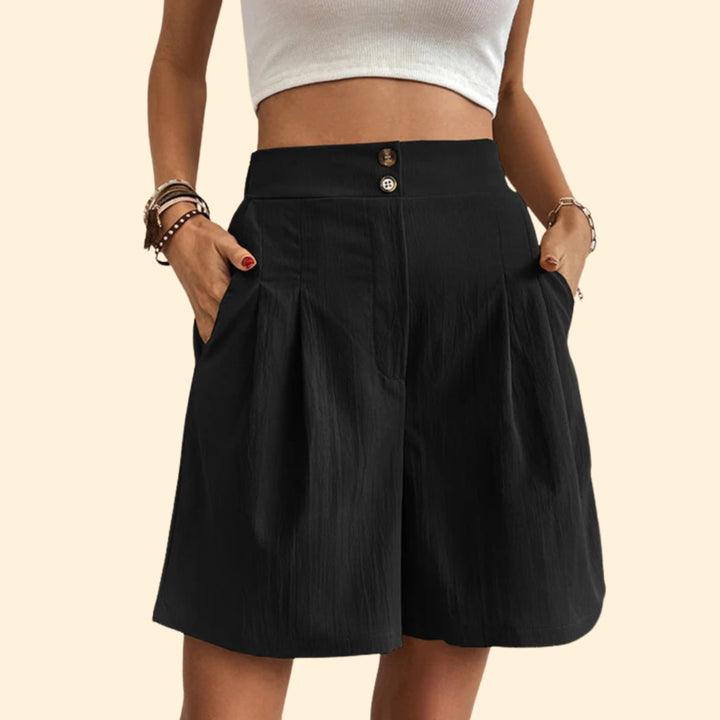 Women's Pleated Front Shorts