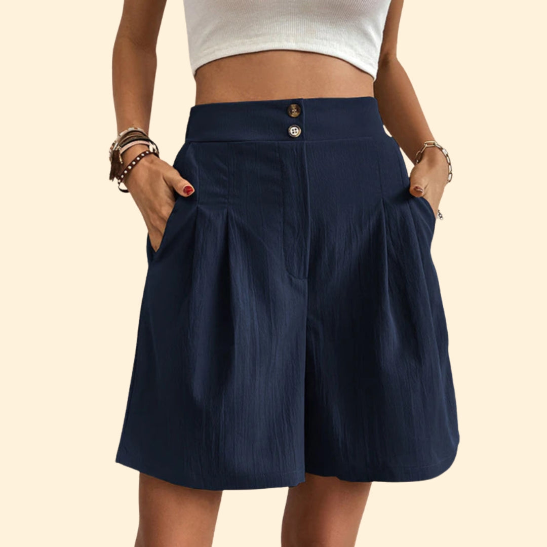 Women's Pleated Front Shorts
