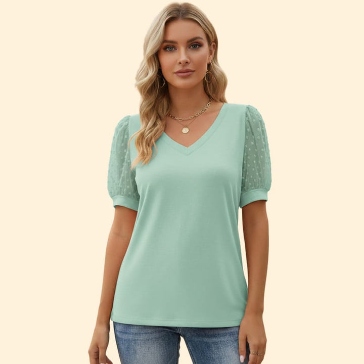 Women’s Puff Sleeve V-Tee