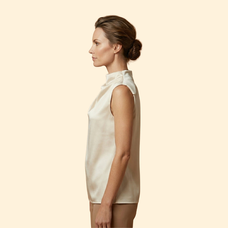 Women's Sleeveless Flowing Blouse