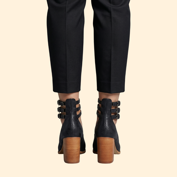 Women's Smooth Sandals with Heel