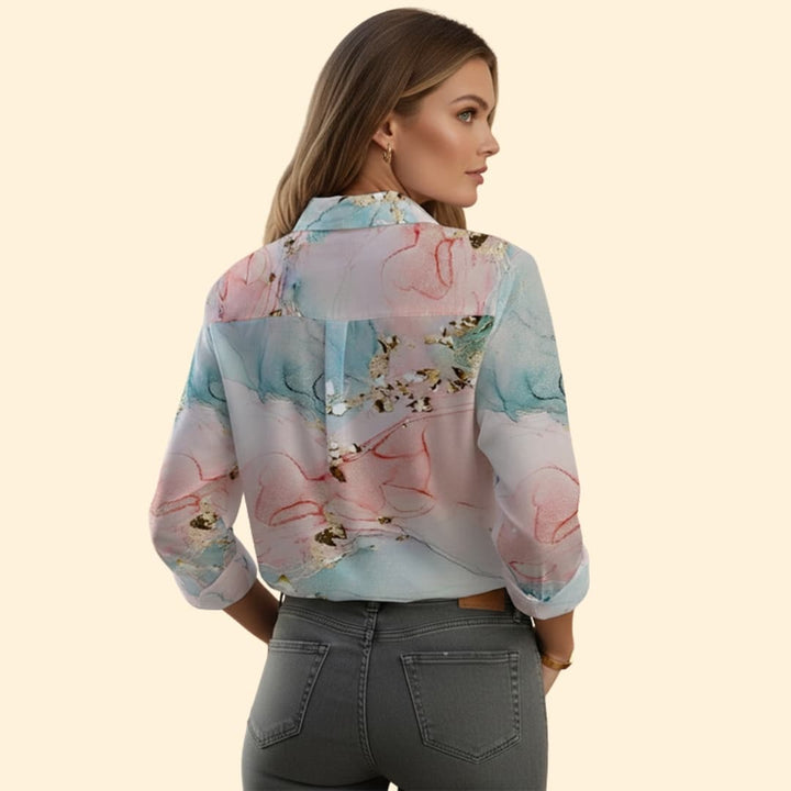 Women's Timeless Floral Print Button-Up Shirt