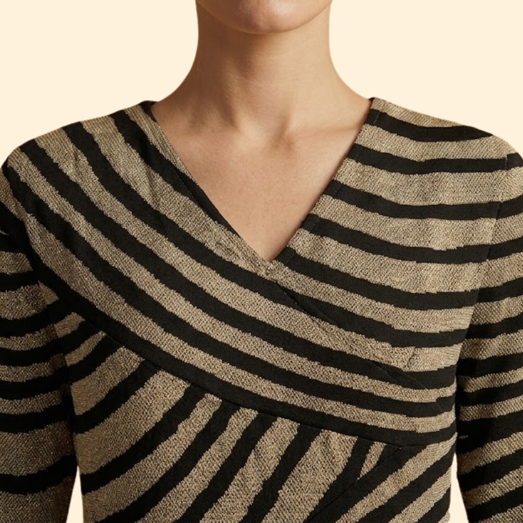 Women's V-Neck Pocket Dress