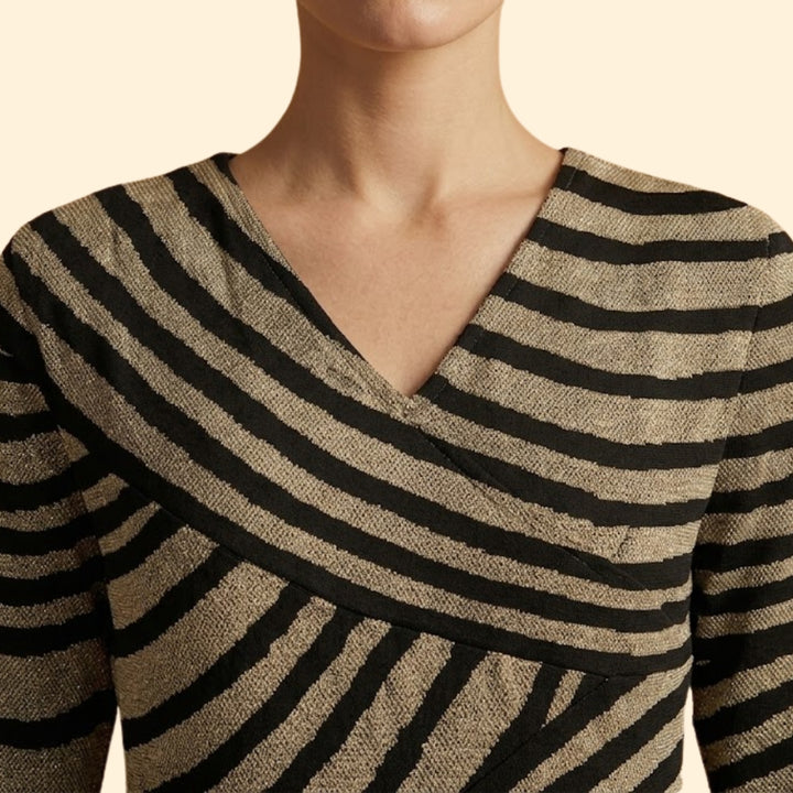 Women's V-Neck Pocket Dress