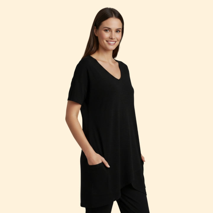 Women's V-Neck Pocket Top