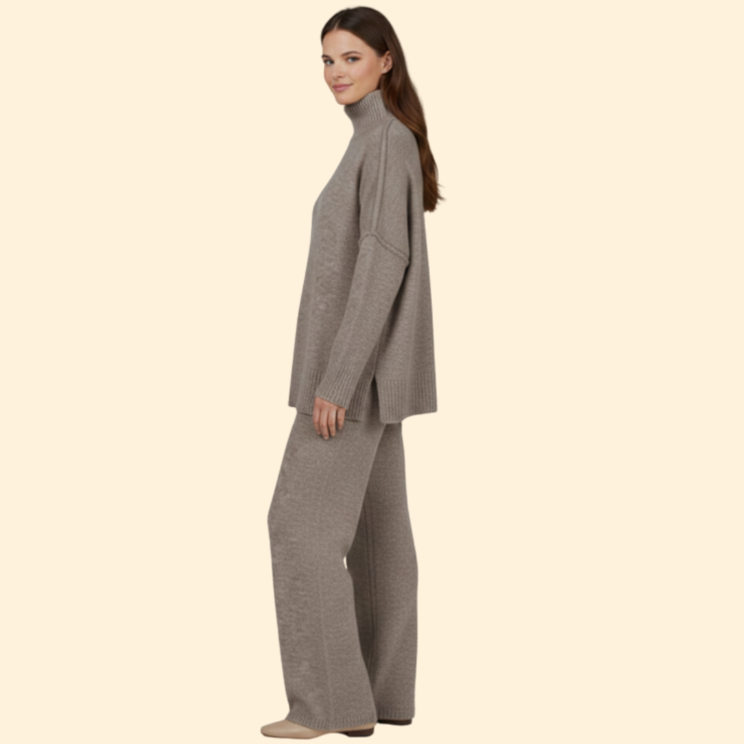 Women’s Roll Neck Knit Set